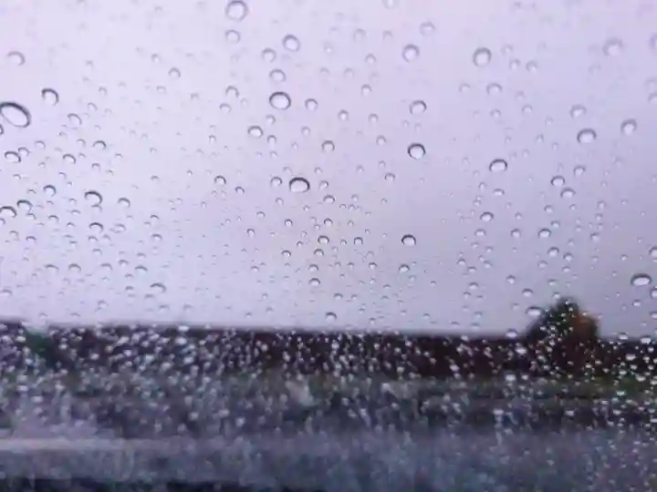 稲佐の浜 弁天島(島根県)