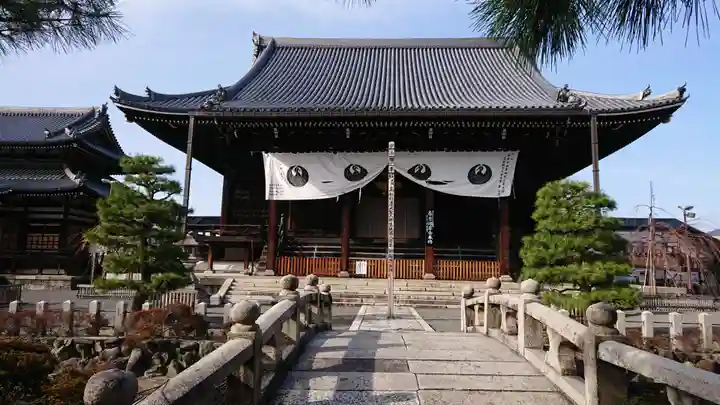 要法寺の本殿・本堂