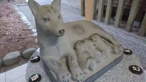 子守神社の狛犬