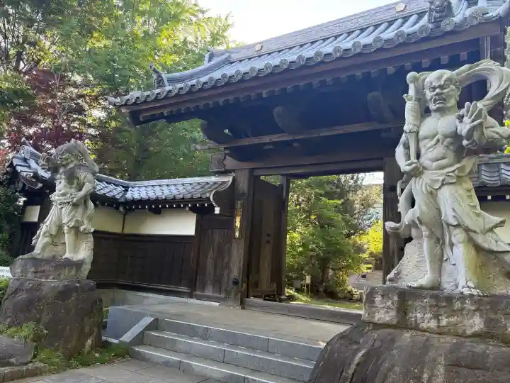東圓寺の{uncategorized: "未分類", other: "その他", undefined: "問題あり", building: "その他建物", grave: "お墓", sacred_gate: "鳥居", guardian: "狛犬", statue: "像", buddha: "仏像", history: "歴史", nature: "自然", garden: "庭園", animal: "動物", pagoda: "塔", temizu: "手水舎", mountain_gate: "山門・神門", sanctuary: "本殿・本堂", subordinate: "末社・摂社", art: "芸術", scenery: "景色", jizo: "地蔵", ema: "絵馬", goshuin: "御朱印", omikuji: "おみくじ", items: "授与品その他", amulet: "お守り", goshuincho: "御朱印帳", eats: "食事", festival: "お祭り", votive_dance: "神楽", shichigosan: "七五三参", wedding: "結婚式", experience: "体験その他", initially: "初詣", around: "周辺", anti_infection: "感染症対策"}