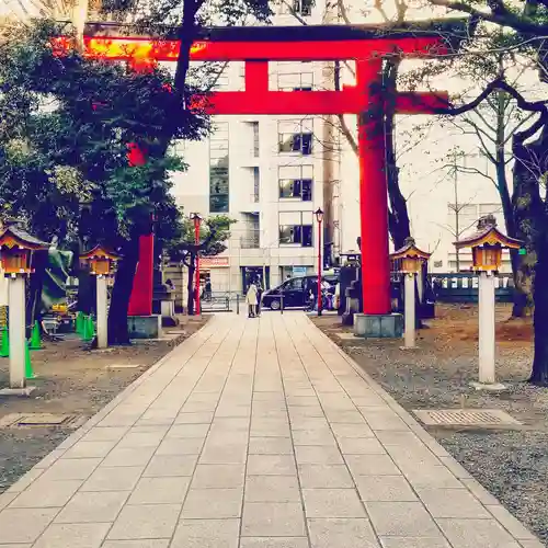 花園神社の鳥居