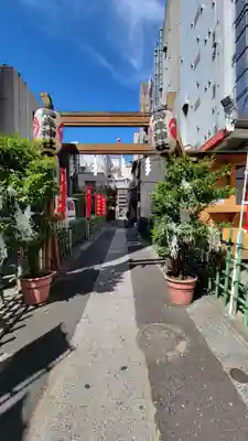 烏森神社の鳥居