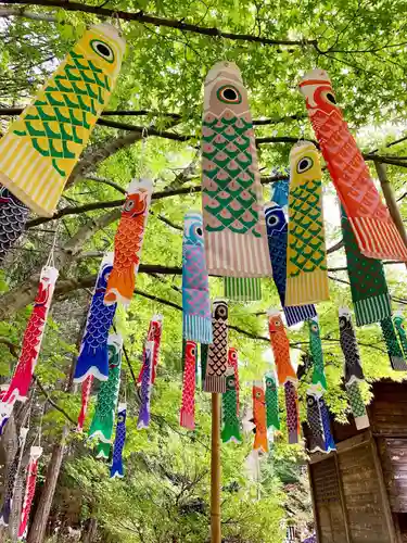 滑川神社 - 仕事と子どもの守り神(福島県)