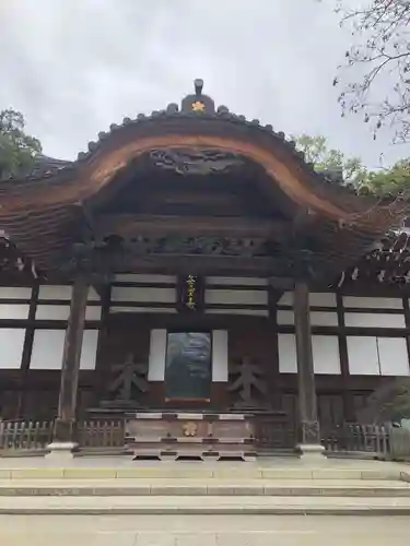 深大寺の本殿・本堂