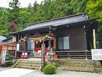 山寺日枝神社の本殿・本堂