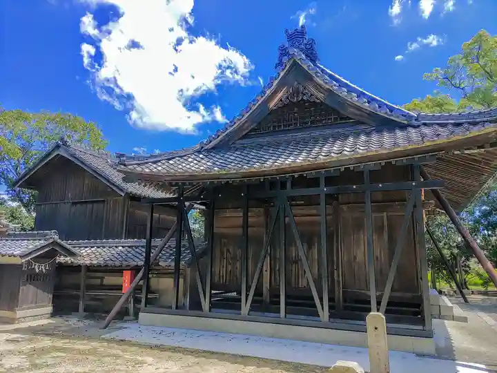 針曽根八幡社の本殿・本堂