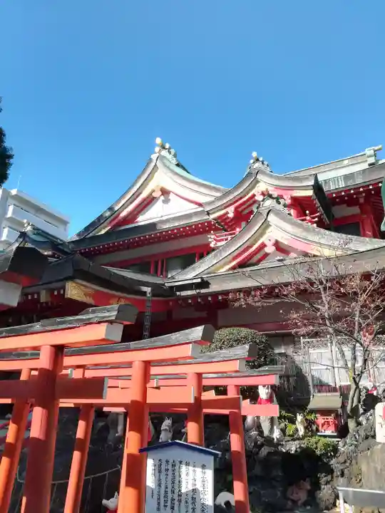 京濱伏見稲荷神社の本殿・本堂
