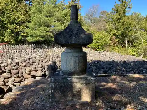 石塔寺(滋賀県)