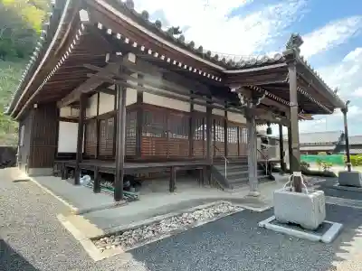 盛願寺の{uncategorized: "未分類", other: "その他", undefined: "問題あり", building: "その他建物", grave: "お墓", sacred_gate: "鳥居", guardian: "狛犬", statue: "像", buddha: "仏像", history: "歴史", nature: "自然", garden: "庭園", animal: "動物", pagoda: "塔", temizu: "手水舎", mountain_gate: "山門・神門", sanctuary: "本殿・本堂", subordinate: "末社・摂社", art: "芸術", scenery: "景色", jizo: "地蔵", ema: "絵馬", goshuin: "御朱印", omikuji: "おみくじ", items: "授与品その他", amulet: "お守り", goshuincho: "御朱印帳", eats: "食事", festival: "お祭り", votive_dance: "神楽", shichigosan: "七五三参", wedding: "結婚式", experience: "体験その他", initially: "初詣", around: "周辺", anti_infection: "感染症対策"}
