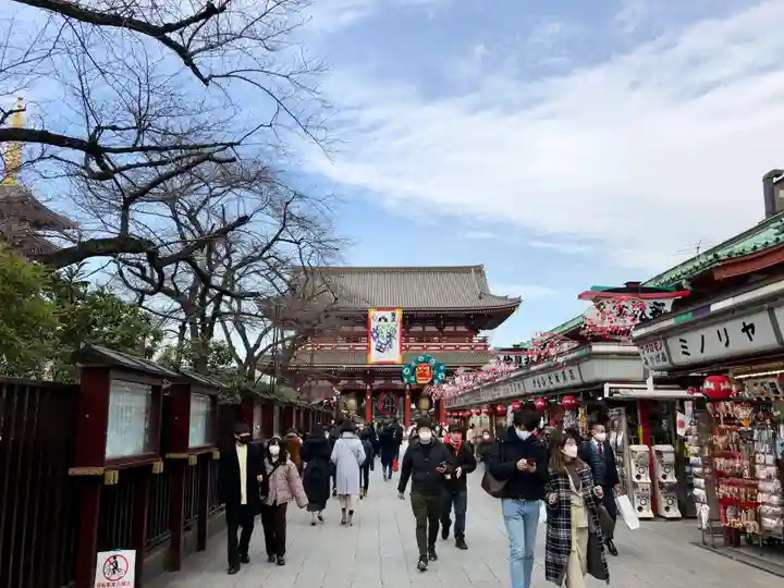 浅草寺の周辺
