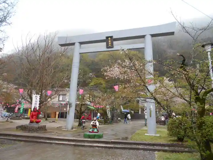 桃太郎神社(栗栖)の鳥居