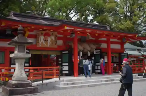 熊野速玉大社の{uncategorized: "未分類", other: "その他", undefined: "問題あり", building: "その他建物", grave: "お墓", sacred_gate: "鳥居", guardian: "狛犬", statue: "像", buddha: "仏像", history: "歴史", nature: "自然", garden: "庭園", animal: "動物", pagoda: "塔", temizu: "手水舎", mountain_gate: "山門・神門", sanctuary: "本殿・本堂", subordinate: "末社・摂社", art: "芸術", scenery: "景色", jizo: "地蔵", ema: "絵馬", goshuin: "御朱印", omikuji: "おみくじ", items: "授与品その他", amulet: "お守り", goshuincho: "御朱印帳", eats: "食事", festival: "お祭り", votive_dance: "神楽", shichigosan: "七五三参", wedding: "結婚式", experience: "体験その他", initially: "初詣", around: "周辺", anti_infection: "感染症対策"}