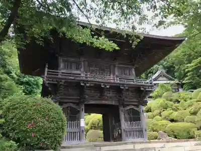 等覚院の山門・神門