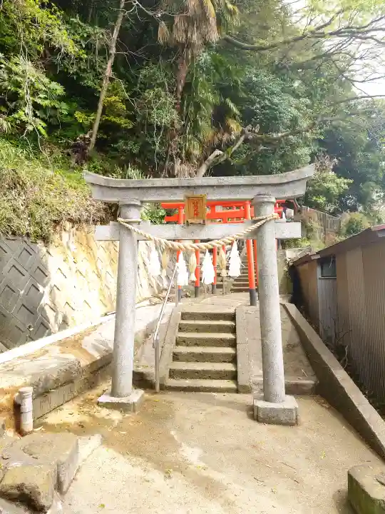 稲荷神社の鳥居