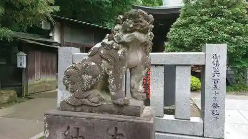 春日部八幡神社の狛犬