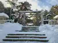 網走神社の{uncategorized: "未分類", other: "その他", undefined: "問題あり", building: "その他建物", grave: "お墓", sacred_gate: "鳥居", guardian: "狛犬", statue: "像", buddha: "仏像", history: "歴史", nature: "自然", garden: "庭園", animal: "動物", pagoda: "塔", temizu: "手水舎", mountain_gate: "山門・神門", sanctuary: "本殿・本堂", subordinate: "末社・摂社", art: "芸術", scenery: "景色", jizo: "地蔵", ema: "絵馬", goshuin: "御朱印", omikuji: "おみくじ", items: "授与品その他", amulet: "お守り", goshuincho: "御朱印帳", eats: "食事", festival: "お祭り", votive_dance: "神楽", shichigosan: "七五三参", wedding: "結婚式", experience: "体験その他", initially: "初詣", around: "周辺", anti_infection: "感染症対策"}