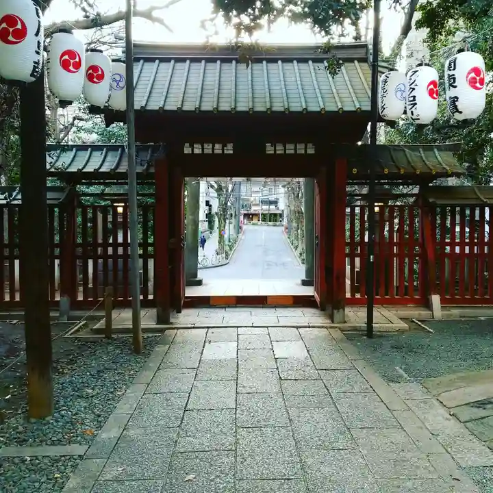 金王八幡宮の山門・神門