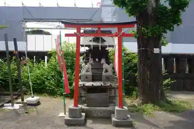 麻布氷川神社の鳥居