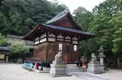 長等神社の本殿