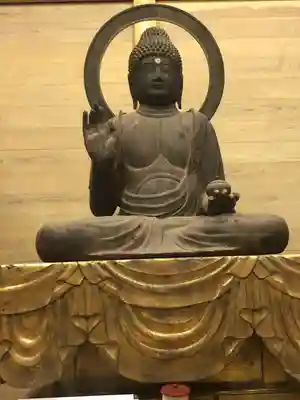 仏谷寺の仏像