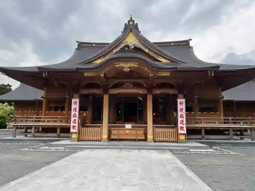 富知六所浅間神社の本殿