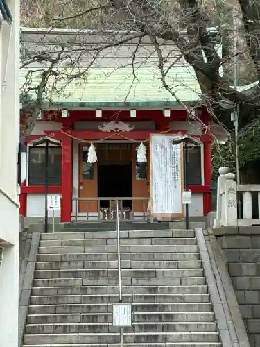 元町厳島神社の{uncategorized: "未分類", other: "その他", undefined: "問題あり", building: "その他建物", grave: "お墓", sacred_gate: "鳥居", guardian: "狛犬", statue: "像", buddha: "仏像", history: "歴史", nature: "自然", garden: "庭園", animal: "動物", pagoda: "塔", temizu: "手水舎", mountain_gate: "山門・神門", sanctuary: "本殿・本堂", subordinate: "末社・摂社", art: "芸術", scenery: "景色", jizo: "地蔵", ema: "絵馬", goshuin: "御朱印", omikuji: "おみくじ", items: "授与品その他", amulet: "お守り", goshuincho: "御朱印帳", eats: "食事", festival: "お祭り", votive_dance: "神楽", shichigosan: "七五三参", wedding: "結婚式", experience: "体験その他", initially: "初詣", around: "周辺", anti_infection: "感染症対策"}