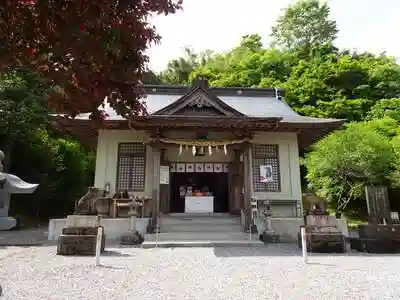 小一領神社の本殿
