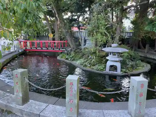 相模国総社六所神社の庭園