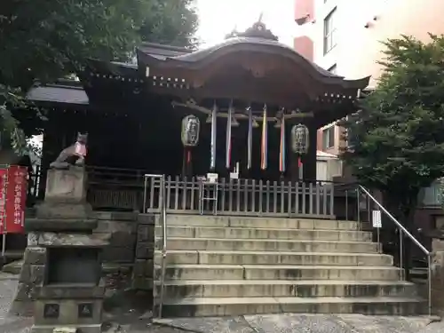 池尻稲荷神社の本殿・本堂
