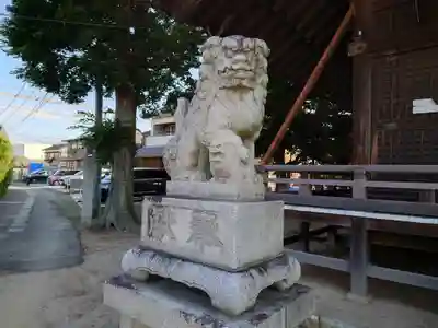 金劔神社の狛犬