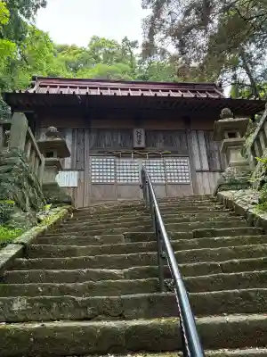 守山八幡宮の{uncategorized: "未分類", other: "その他", undefined: "問題あり", building: "その他建物", grave: "お墓", sacred_gate: "鳥居", guardian: "狛犬", statue: "像", buddha: "仏像", history: "歴史", nature: "自然", garden: "庭園", animal: "動物", pagoda: "塔", temizu: "手水舎", mountain_gate: "山門・神門", sanctuary: "本殿・本堂", subordinate: "末社・摂社", art: "芸術", scenery: "景色", jizo: "地蔵", ema: "絵馬", goshuin: "御朱印", omikuji: "おみくじ", items: "授与品その他", amulet: "お守り", goshuincho: "御朱印帳", eats: "食事", festival: "お祭り", votive_dance: "神楽", shichigosan: "七五三参", wedding: "結婚式", experience: "体験その他", initially: "初詣", around: "周辺", anti_infection: "感染症対策"}