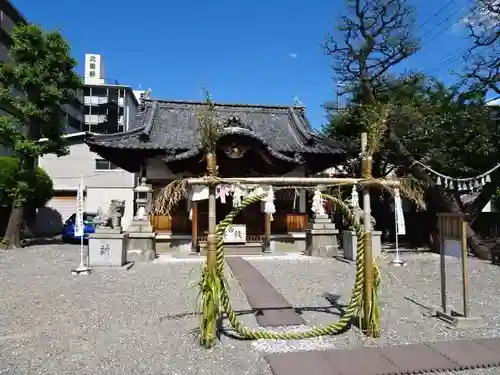 塚本神社の本殿