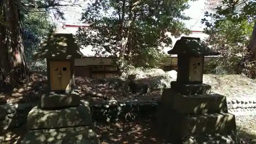 鼻節神社の末社