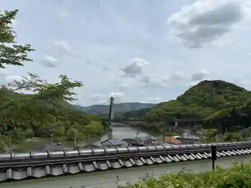 正暦寺の{uncategorized: "未分類", other: "その他", undefined: "問題あり", building: "その他建物", grave: "お墓", sacred_gate: "鳥居", guardian: "狛犬", statue: "像", buddha: "仏像", history: "歴史", nature: "自然", garden: "庭園", animal: "動物", pagoda: "塔", temizu: "手水舎", mountain_gate: "山門・神門", sanctuary: "本殿・本堂", subordinate: "末社・摂社", art: "芸術", scenery: "景色", jizo: "地蔵", ema: "絵馬", goshuin: "御朱印", omikuji: "おみくじ", items: "授与品その他", amulet: "お守り", goshuincho: "御朱印帳", eats: "食事", festival: "お祭り", votive_dance: "神楽", shichigosan: "七五三参", wedding: "結婚式", experience: "体験その他", initially: "初詣", around: "周辺", anti_infection: "感染症対策"}