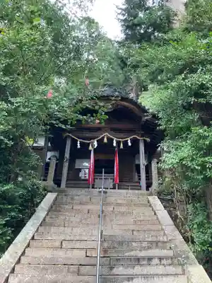 伊勢部柿本神社の本殿・本堂