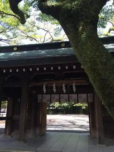 山内神社の山門・神門