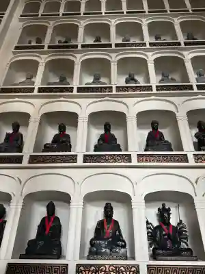 清大寺(越前大仏)の{uncategorized: "未分類", other: "その他", undefined: "問題あり", building: "その他建物", grave: "お墓", sacred_gate: "鳥居", guardian: "狛犬", statue: "像", buddha: "仏像", history: "歴史", nature: "自然", garden: "庭園", animal: "動物", pagoda: "塔", temizu: "手水舎", mountain_gate: "山門・神門", sanctuary: "本殿・本堂", subordinate: "末社・摂社", art: "芸術", scenery: "景色", jizo: "地蔵", ema: "絵馬", goshuin: "御朱印", omikuji: "おみくじ", items: "授与品その他", amulet: "お守り", goshuincho: "御朱印帳", eats: "食事", festival: "お祭り", votive_dance: "神楽", shichigosan: "七五三参", wedding: "結婚式", experience: "体験その他", initially: "初詣", around: "周辺", anti_infection: "感染症対策"}