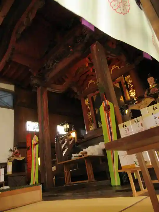 小室浅間神社の本殿・本堂