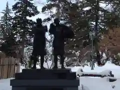 上杉神社の像