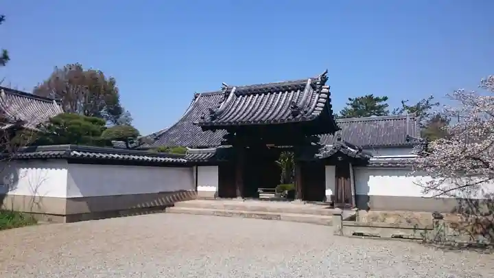 鶴林寺の山門・神門
