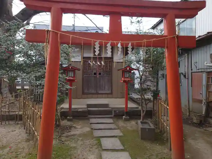 龍ケ崎八坂神社の末社・摂社
