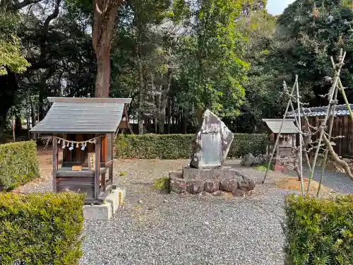 曽許乃御立神社の末社