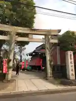 麻布氷川神社の鳥居
