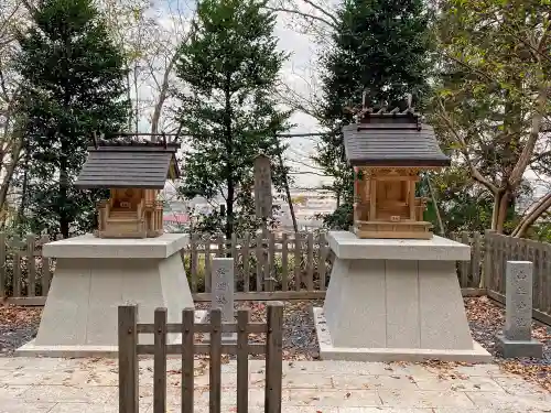 穴澤天神社の末社・摂社