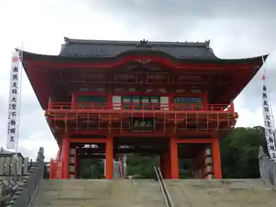 成田山名古屋別院大聖寺(犬山成田山)の山門・神門