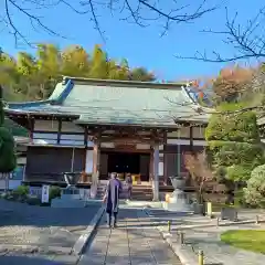 報国寺の本殿