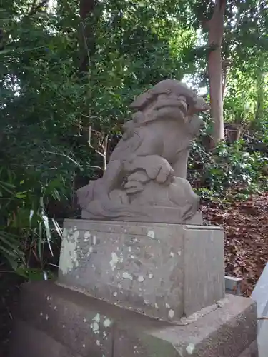 白旗神社の狛犬