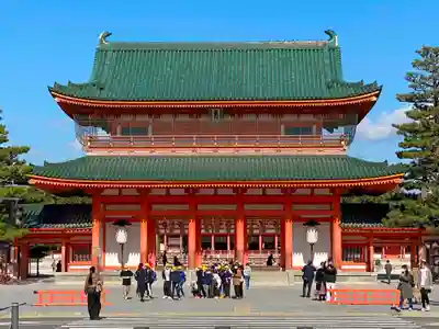 平安神宮の山門・神門