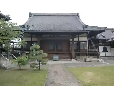 光照院の本殿・本堂