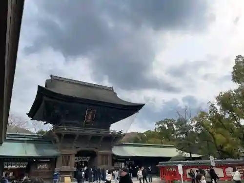 筥崎宮の{uncategorized: "未分類", other: "その他", undefined: "問題あり", building: "その他建物", grave: "お墓", sacred_gate: "鳥居", guardian: "狛犬", statue: "像", buddha: "仏像", history: "歴史", nature: "自然", garden: "庭園", animal: "動物", pagoda: "塔", temizu: "手水舎", mountain_gate: "山門・神門", sanctuary: "本殿・本堂", subordinate: "末社・摂社", art: "芸術", scenery: "景色", jizo: "地蔵", ema: "絵馬", goshuin: "御朱印", omikuji: "おみくじ", items: "授与品その他", amulet: "お守り", goshuincho: "御朱印帳", eats: "食事", festival: "お祭り", votive_dance: "神楽", shichigosan: "七五三参", wedding: "結婚式", experience: "体験その他", initially: "初詣", around: "周辺", anti_infection: "感染症対策"}